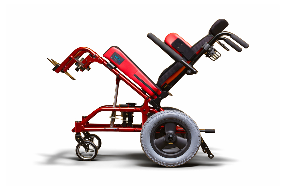 freedom designs red chair